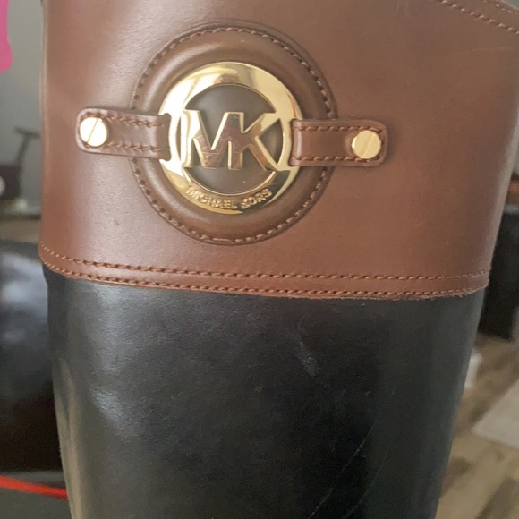 MK fine leather line boots two tone size 7 with zipper . - Picture 2 of 11